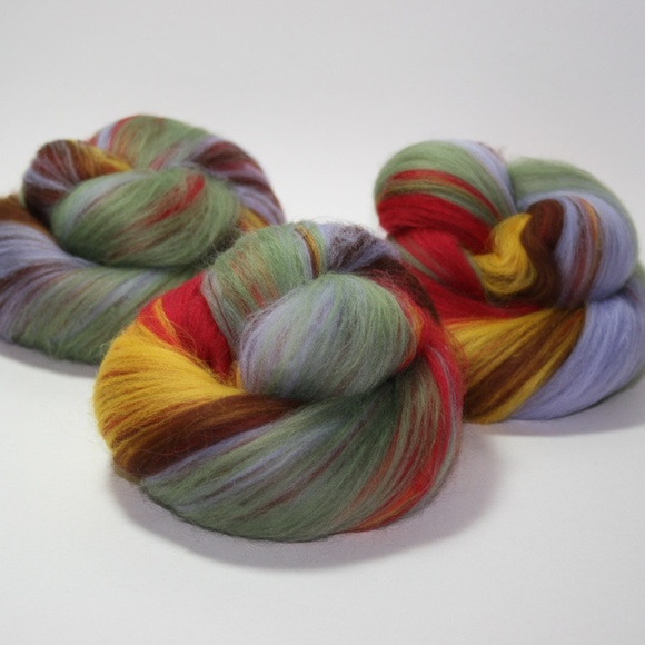 Destiny Merino Wool Carded Batts for Spinning, Weaving, Felting, Fiber Arts - Picture 2 of 3